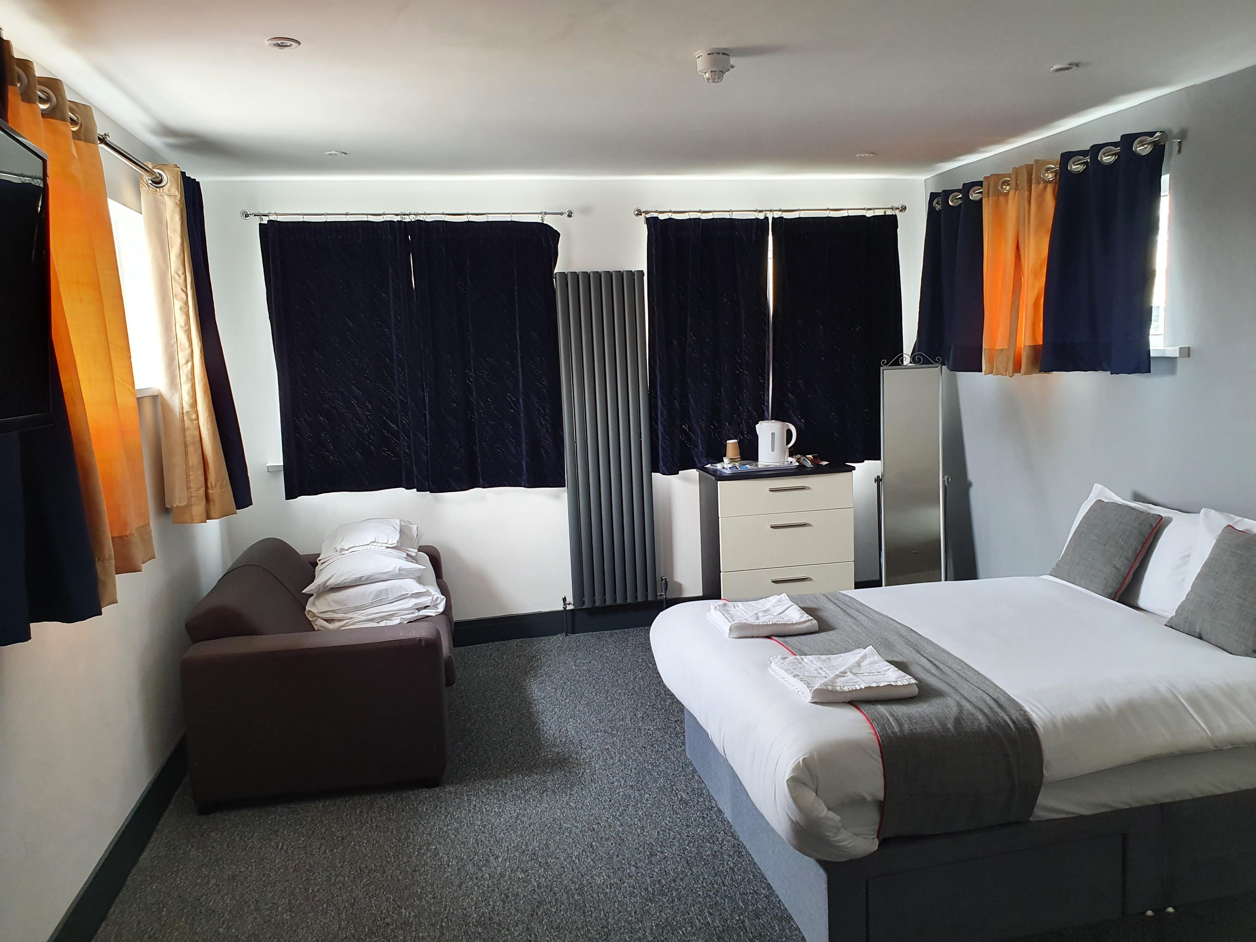 Devine Beach Hotel, Westcliff Southend-On-Sea Zewnętrze zdjęcie