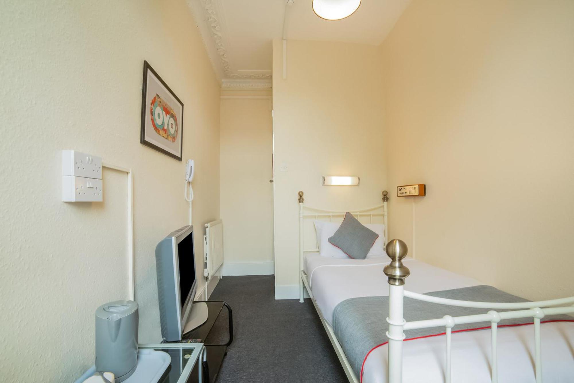 Devine Beach Hotel, Westcliff Southend-On-Sea Zewnętrze zdjęcie