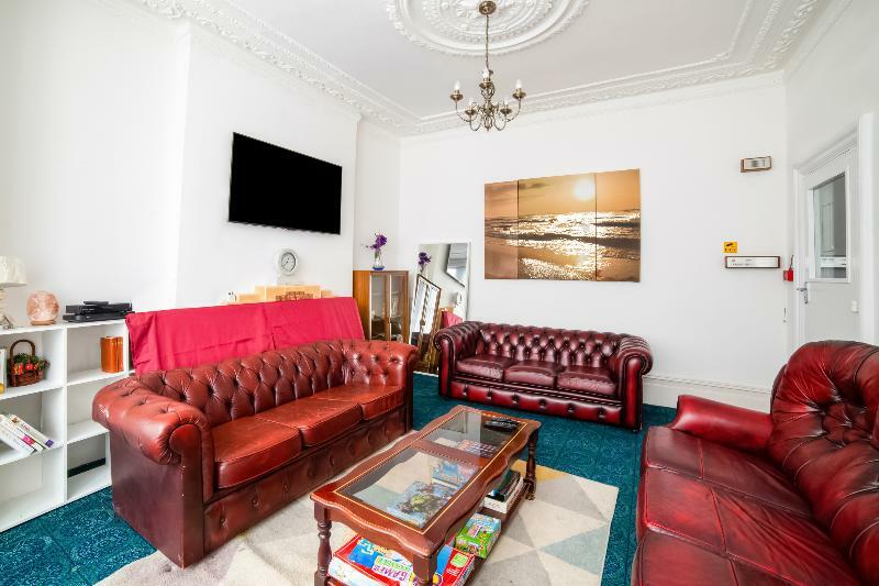 Devine Beach Hotel, Westcliff Southend-On-Sea Zewnętrze zdjęcie